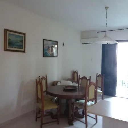 Apartment Hong