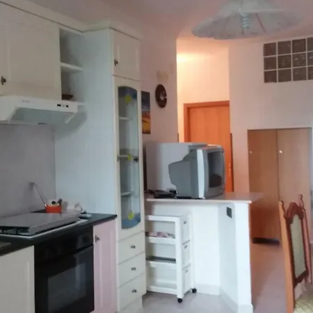 Hong Apartment Otranto
